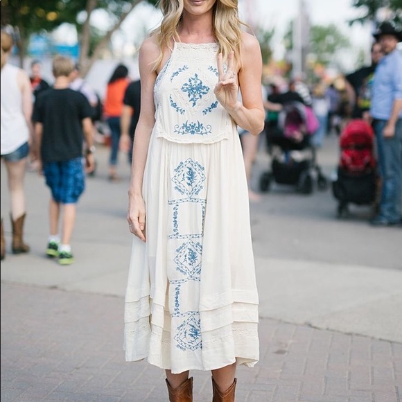 Diamonds in the Sky Midi Dress - Picture 4 of 6